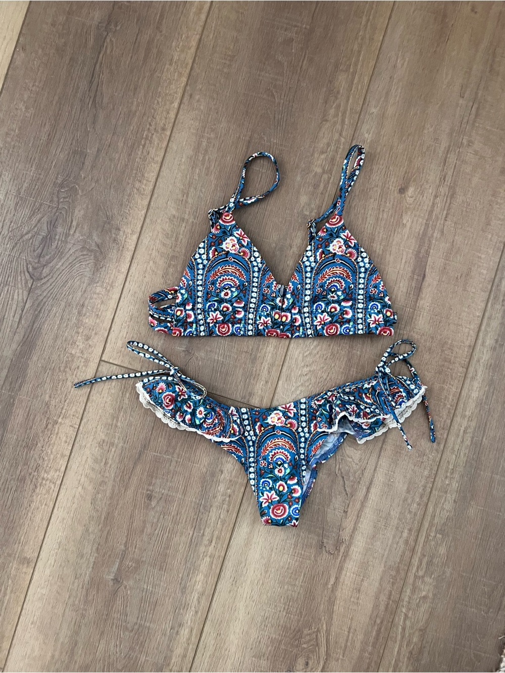 Montce  Floral Paisley Tie-Detail Bikini. Top is a size Med and Bottoms sz Small